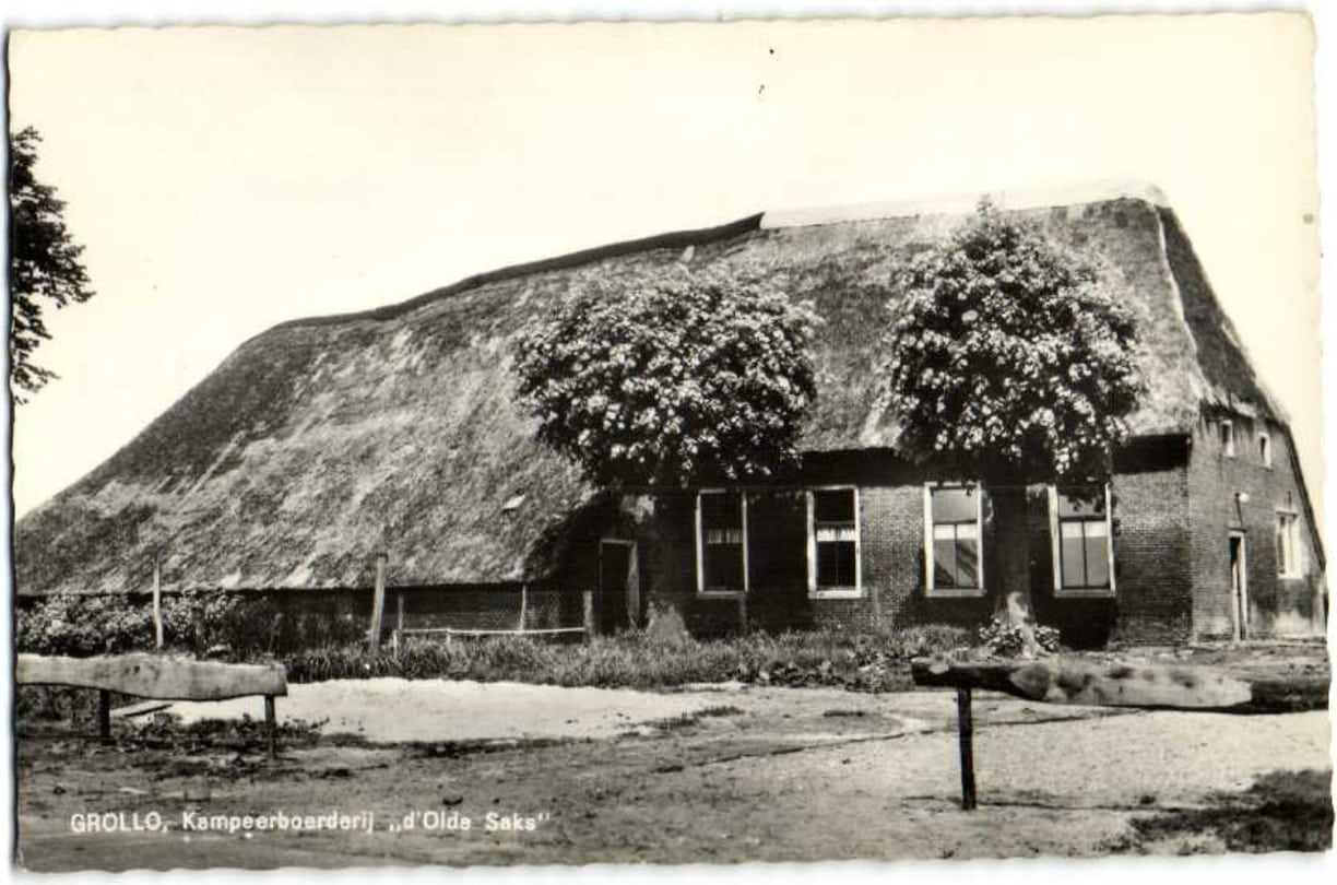 Kampeerboerderij "d' olde saks" in de Voorstreek